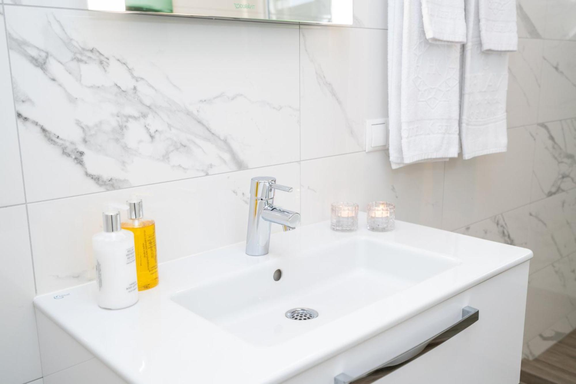 Guesthouse Keflavik By Reykjavik Keflavik Airport Ngoại thất bức ảnh
