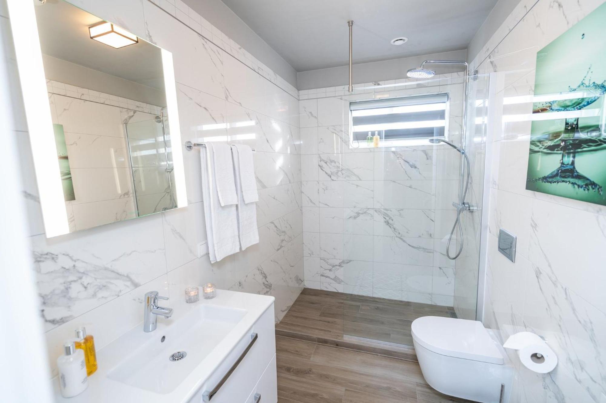 Guesthouse Keflavik By Reykjavik Keflavik Airport Ngoại thất bức ảnh
